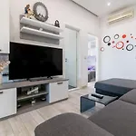 Mimi * Baška Voda