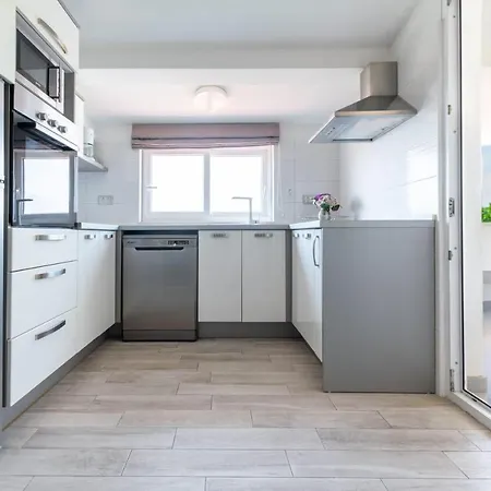 Apartment Mimi Baska Voda